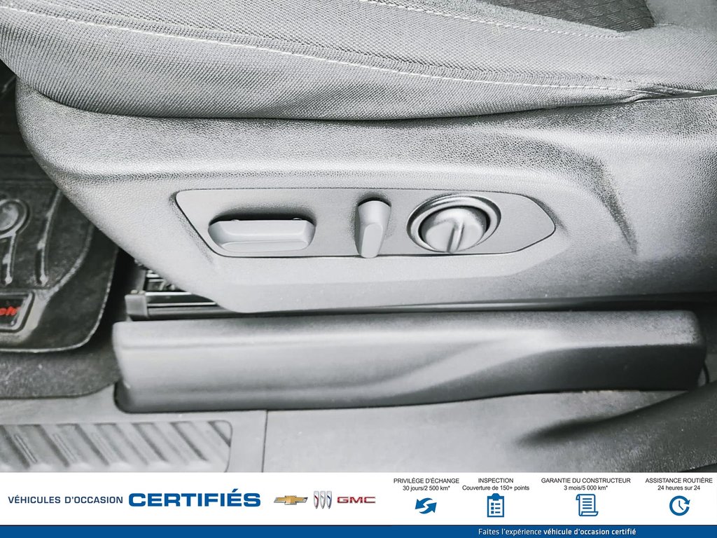 2022 Chevrolet Silverado 1500 4WD Crew Cab Custom in Alma, Quebec - 10 - w1024h768px