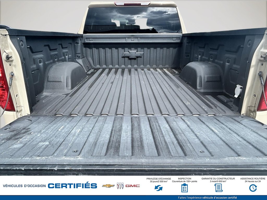 2022 Chevrolet Silverado 1500 4WD Crew Cab Custom Trail Boss in Alma, Quebec - 8 - w1024h768px