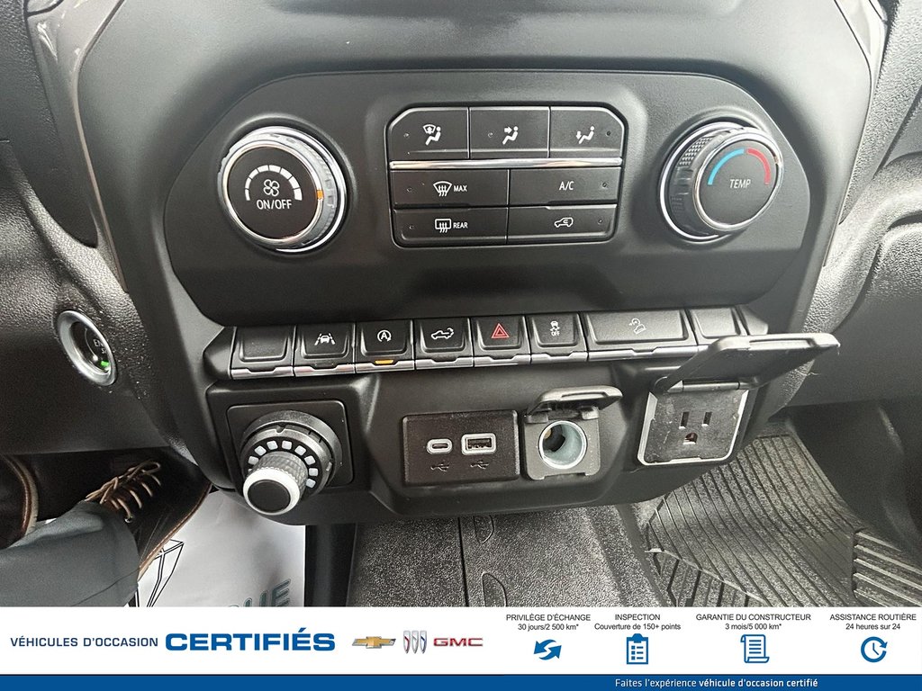 2022 Chevrolet Silverado 1500 4WD Crew Cab Custom Trail Boss in Alma, Quebec - 16 - w1024h768px