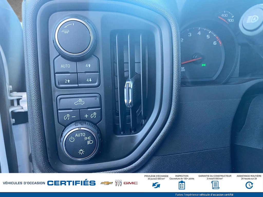 2023 Chevrolet Silverado 1500 4WD Crew Cab Custom Trail Boss in Alma, Quebec - 16 - w1024h768px