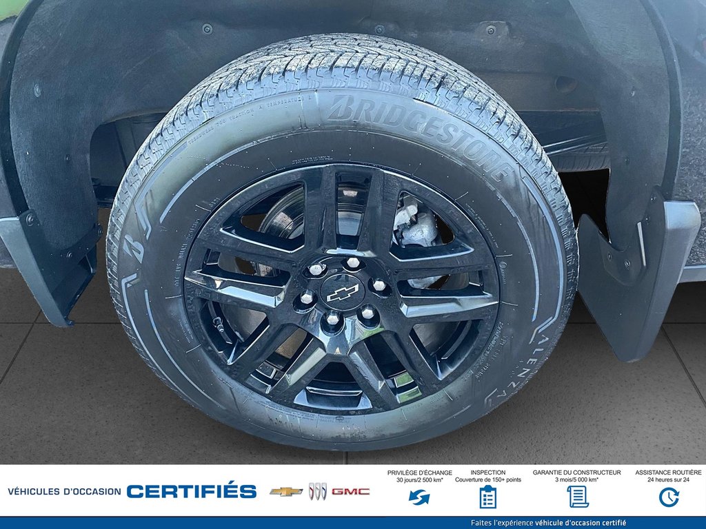 2024 Chevrolet Silverado 1500 4WD Crew Cab Custom in Alma, Quebec - 9 - w1024h768px
