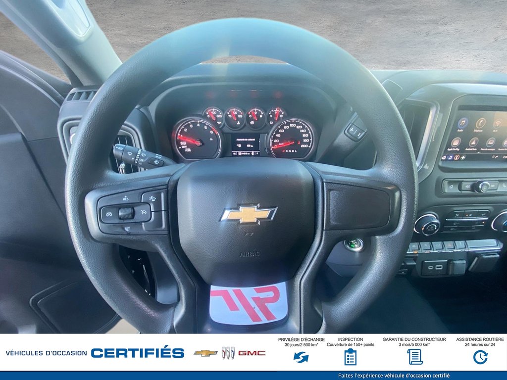 2024 Chevrolet Silverado 1500 4WD Crew Cab Custom in Alma, Quebec - 18 - w1024h768px