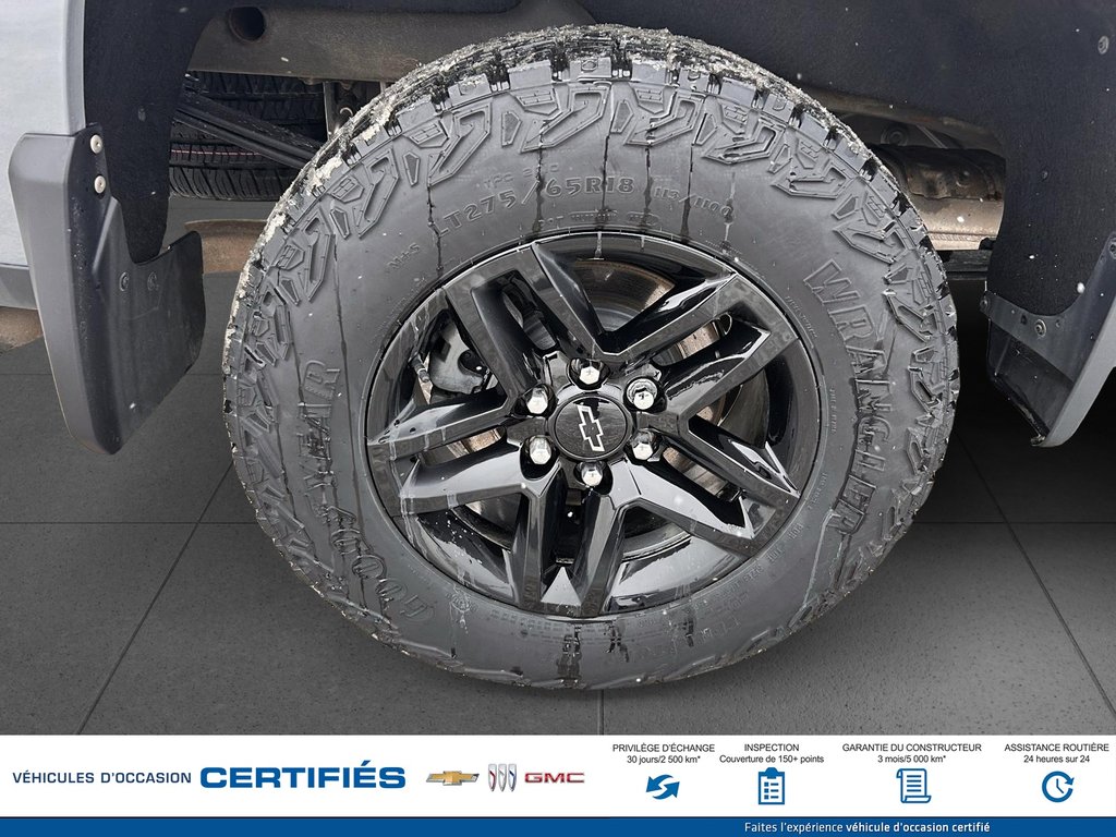 2024 Chevrolet Silverado 1500 4WD Crew Cab in Alma, Quebec - 11 - w1024h768px