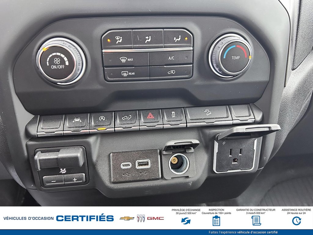 2024 Chevrolet Silverado 1500 4WD Crew Cab in Alma, Quebec - 17 - w1024h768px