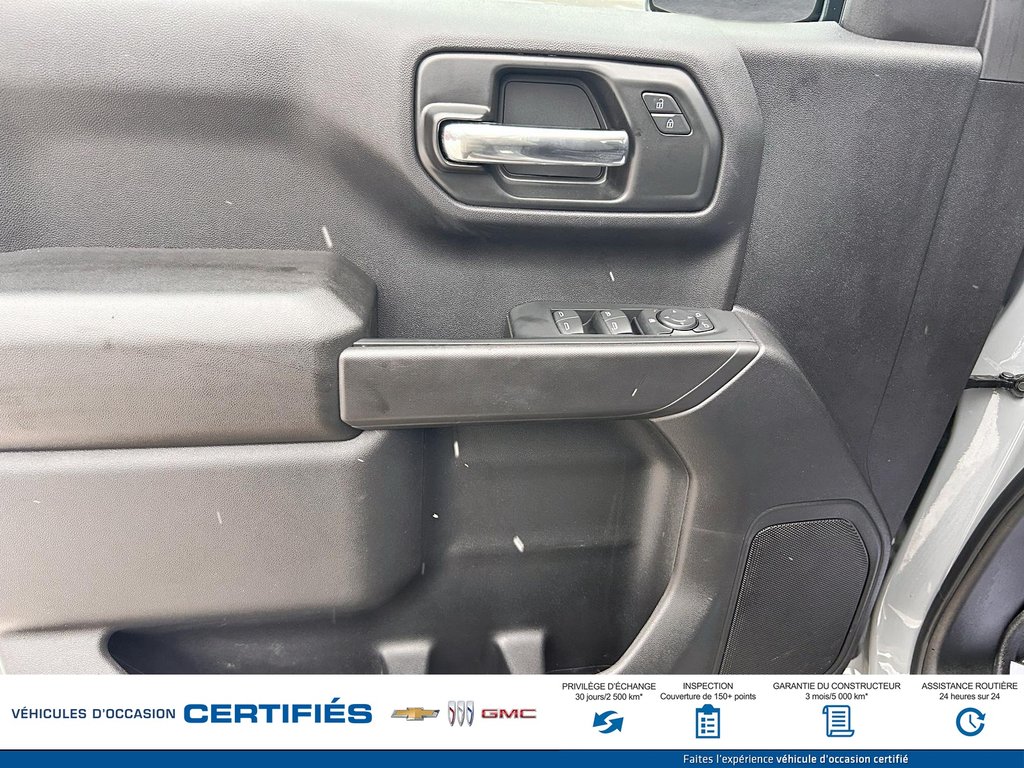 2024 Chevrolet Silverado 1500 4WD Crew Cab in Alma, Quebec - 16 - w1024h768px