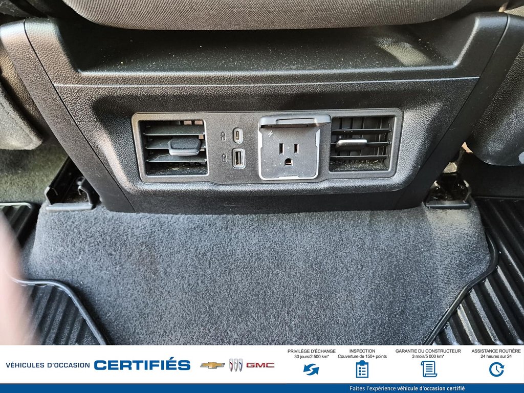 2024 Chevrolet Silverado 1500 4WD Crew Cab in Alma, Quebec - 12 - w1024h768px