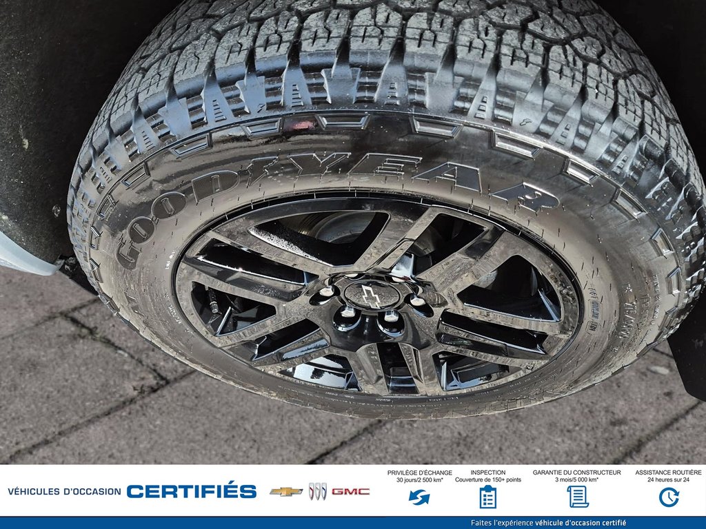 2024 Chevrolet Silverado 1500 4WD Crew Cab RST in Alma, Quebec - 11 - w1024h768px