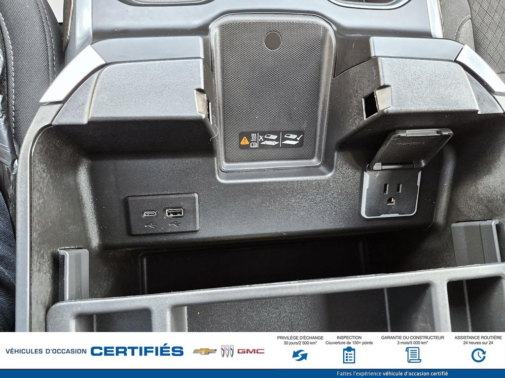 2024 Chevrolet Silverado 1500 4WD Crew Cab RST in Alma, Quebec - 26 - w1024h768px