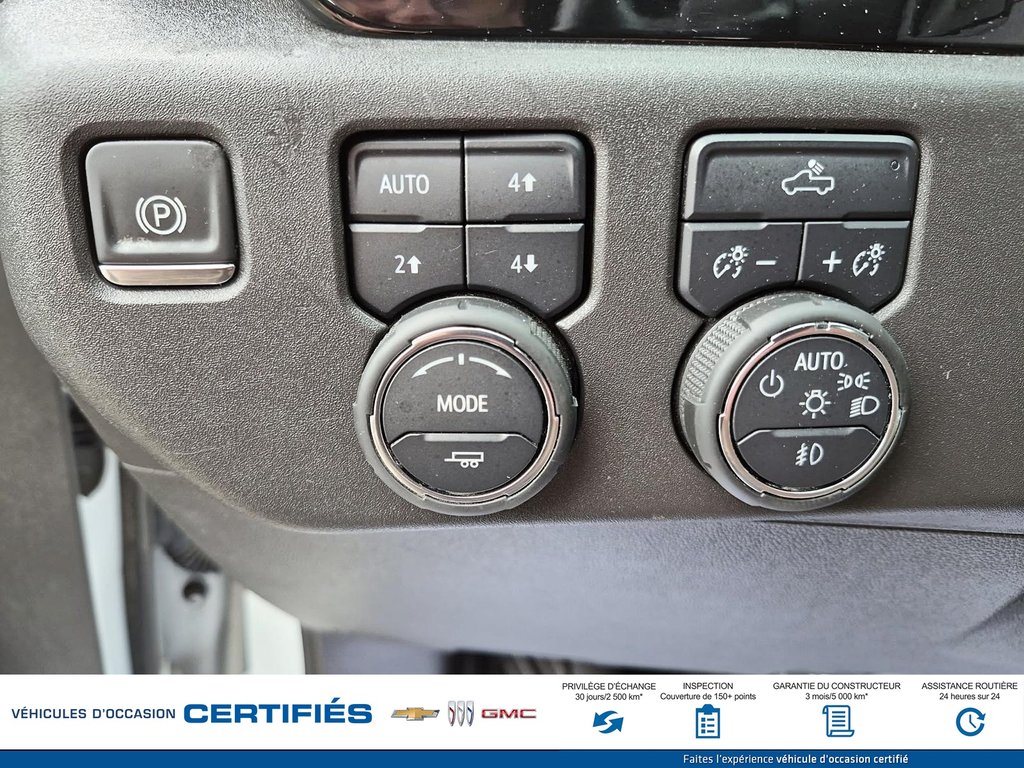 Chevrolet Silverado 1500 4WD Crew Cab  2025 à Alma, Québec - 31 - w1024h768px