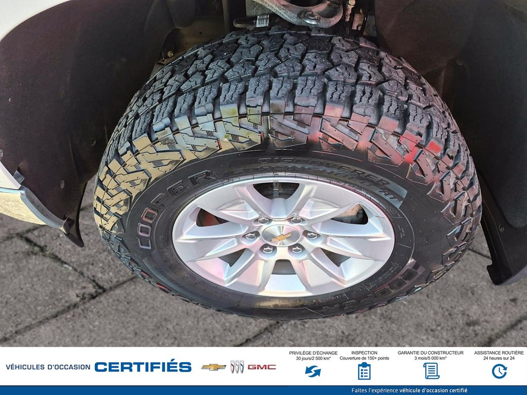 Chevrolet Silverado 1500 4WD Crew Cab LT 2025 à Alma, Québec - 9 - w1024h768px