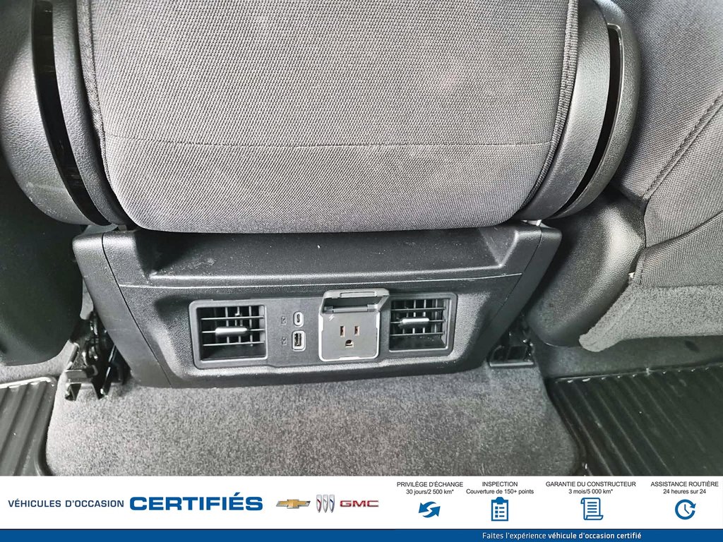 2026 Chevrolet Silverado 1500 4WD Crew Cab in Alma, Quebec - 10 - w1024h768px