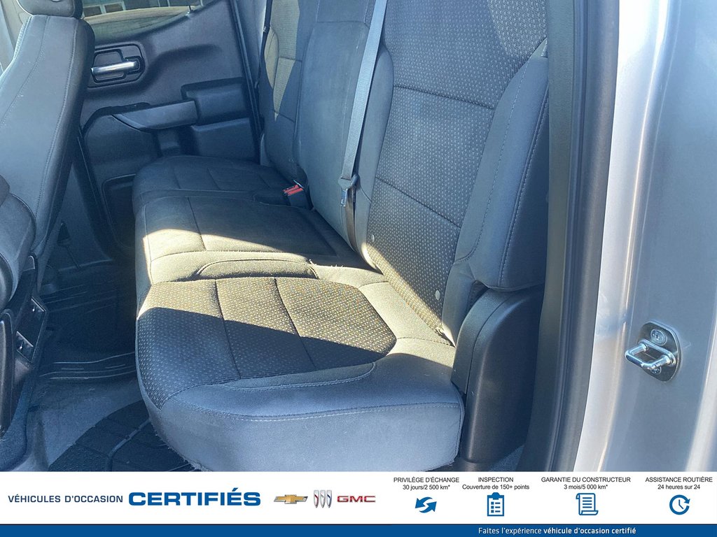 Chevrolet Silverado 1500 4WD Double Cab  2019 à Alma, Québec - 11 - w1024h768px