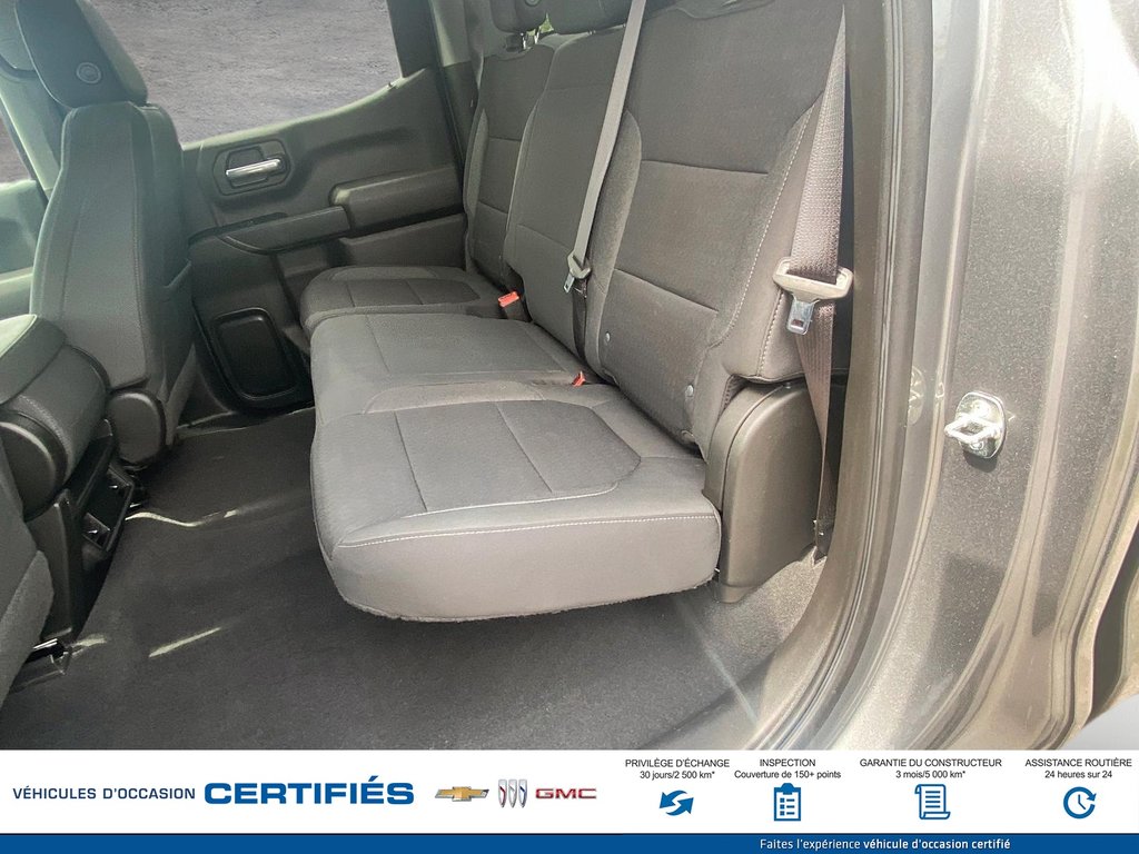 2022 Chevrolet Silverado 1500 4WD Crew Cab in Alma, Quebec - 9 - w1024h768px