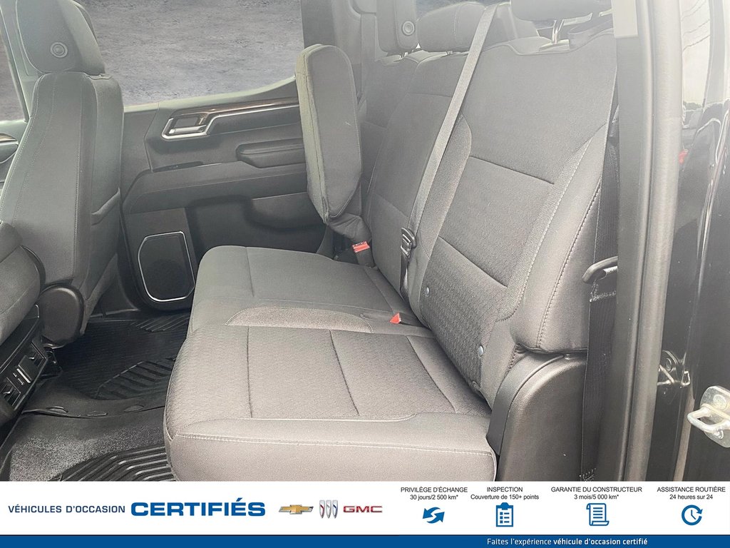 2022 Chevrolet Silverado 1500 in Alma, Quebec - 9 - w1024h768px
