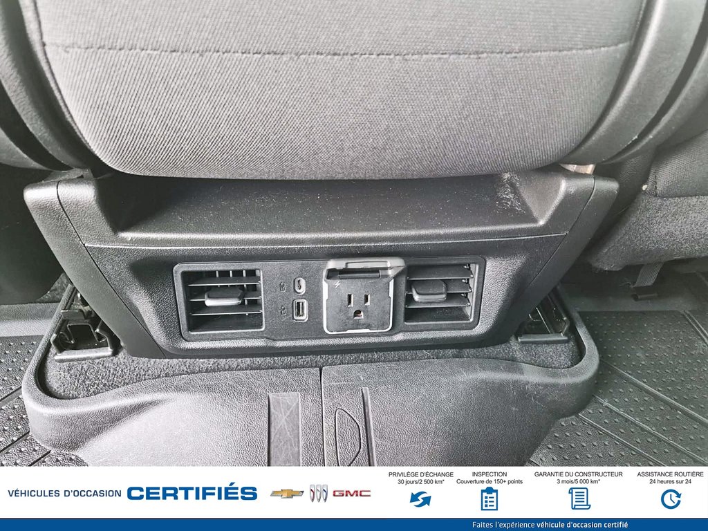 2024 Chevrolet Silverado 1500 4WD Crew Cab in Alma, Quebec - 11 - w1024h768px