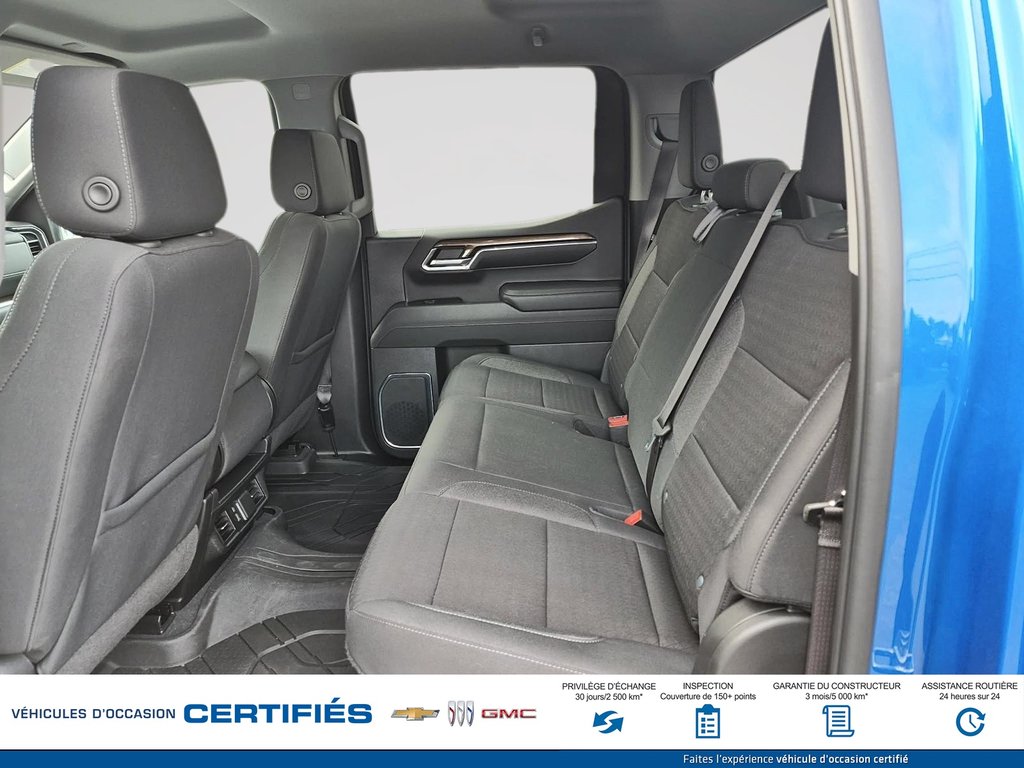 2024 Chevrolet Silverado 1500 4WD Crew Cab in Alma, Quebec - 10 - w1024h768px