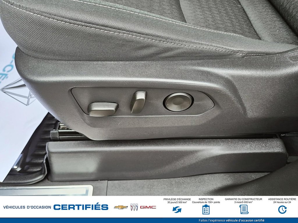 Chevrolet Silverado 1500 4WD Crew Cab RST 2025 à Alma, Québec - 13 - w1024h768px