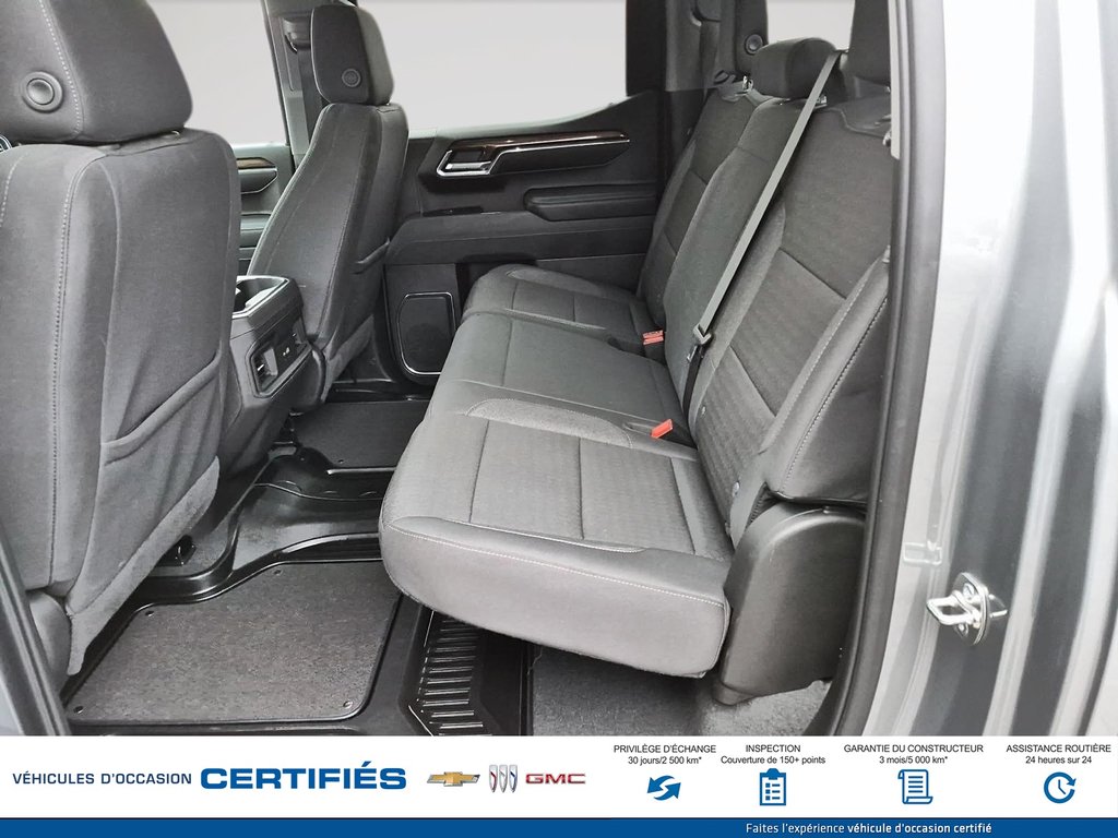 Chevrolet Silverado 1500 4WD Crew Cab RST 2025 à Alma, Québec - 10 - w1024h768px