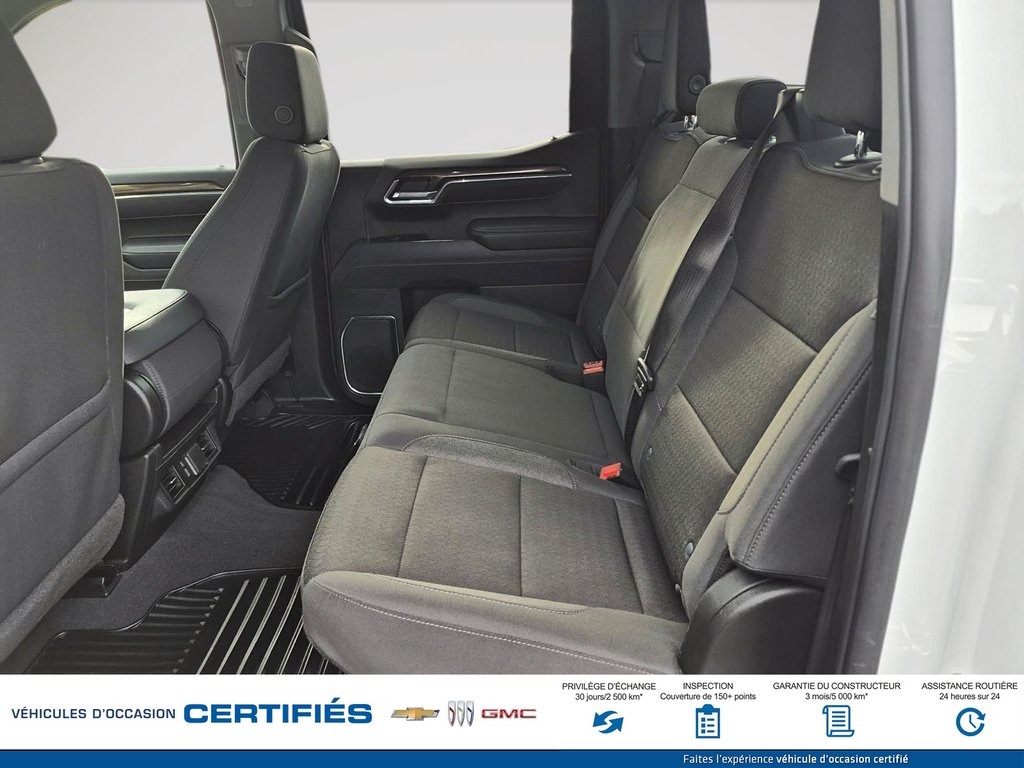 2026 Chevrolet Silverado 1500 4WD Crew Cab in Alma, Quebec - 9 - w1024h768px