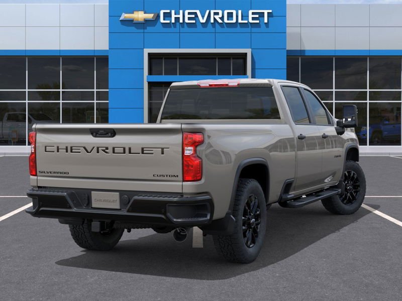 Chevrolet SILVERADO 2500 4RM CUSTOM CREW  2026 à Alma, Québec - 4 - w1024h768px