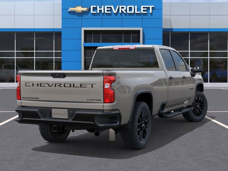 Chevrolet SILVERADO 2500 4RM CUSTOM CREW  2026 à Alma, Québec - 4 - w1024h768px