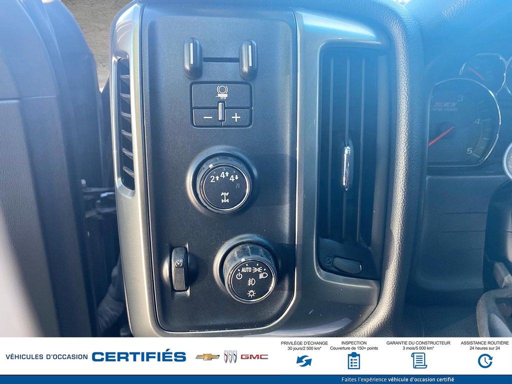 Chevrolet SILVERADO 2500 HD 4WD CREW CAB LWB  2019 à Alma, Québec - 8 - w1024h768px