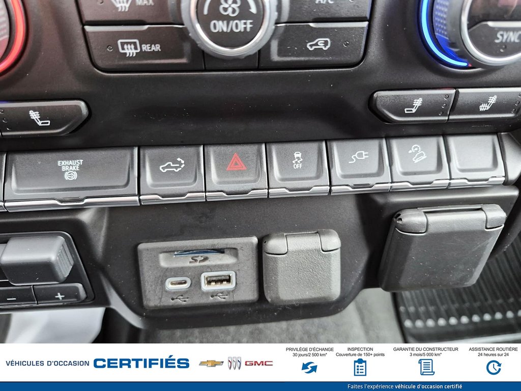 2023 Chevrolet Silverado 2500 HD 4WD Crew Cab LT in Alma, Quebec - 24 - w1024h768px