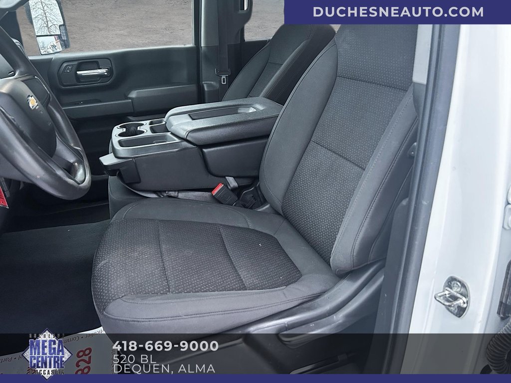 2022 Chevrolet Silverado 2500 HD 4WD Crew Cab in Alma, Quebec - 9 - w1024h768px