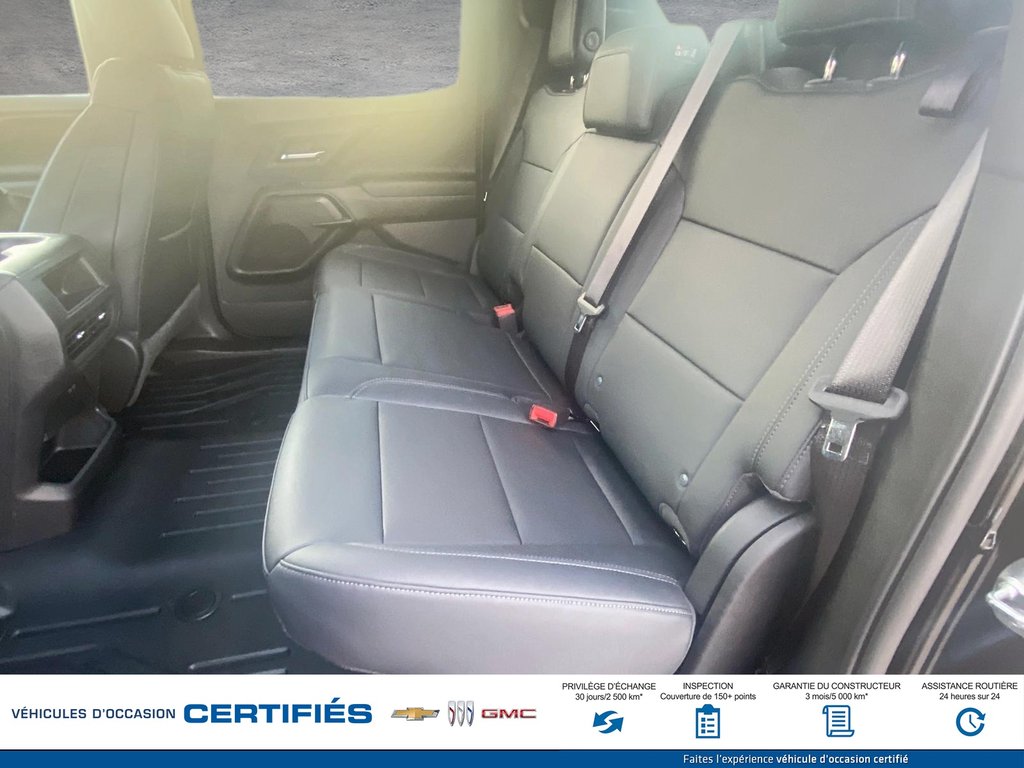 2024 Chevrolet Silverado EV eAWD Crew Cab Work Truck in Alma, Quebec - 11 - w1024h768px
