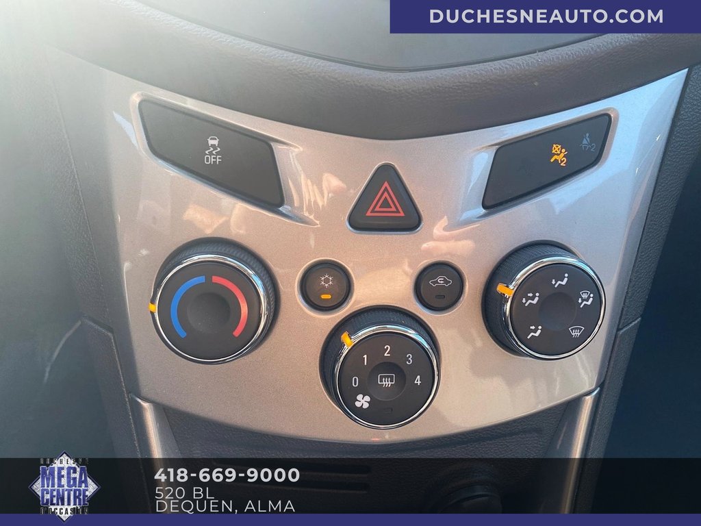 2015 Chevrolet Trax AWD LT Crossover in Alma, Quebec - 18 - w1024h768px