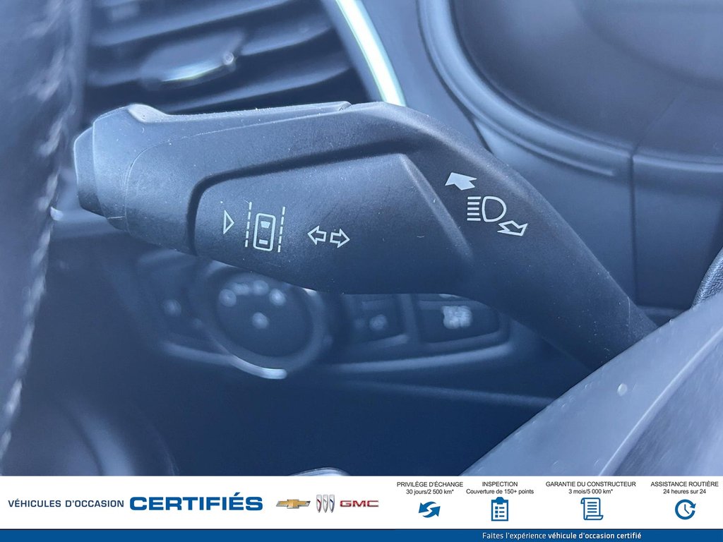 2022 Ford EDGE in Alma, Quebec - 29 - w1024h768px