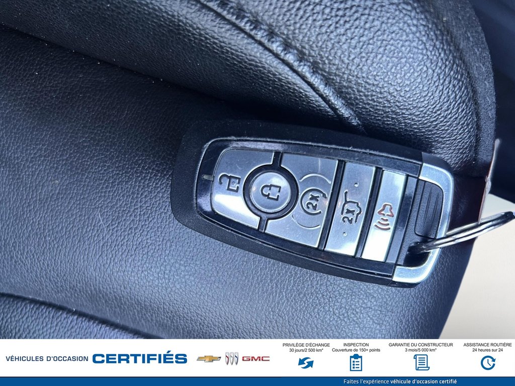 2022 Ford EDGE in Alma, Quebec - 33 - w1024h768px