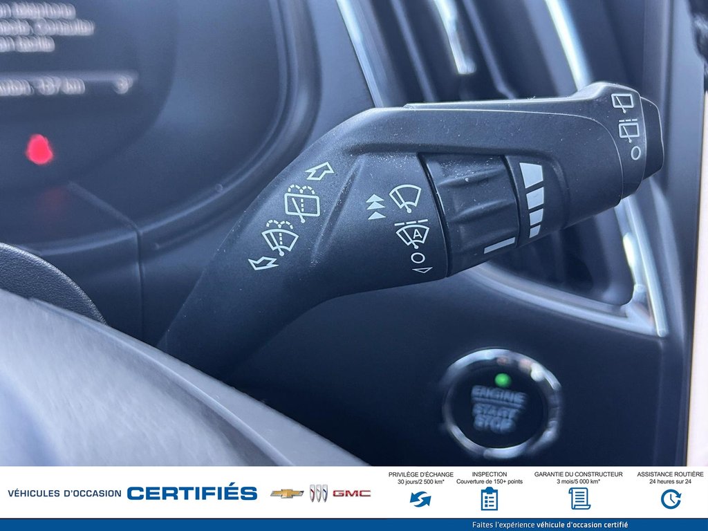 2022 Ford EDGE in Alma, Quebec - 31 - w1024h768px