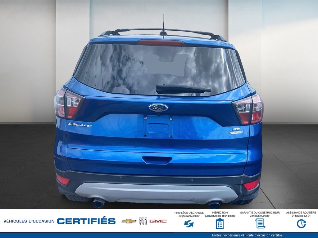 Ford Escape AWD SE 2017 à Alma, Québec - 5 - w1024h768px