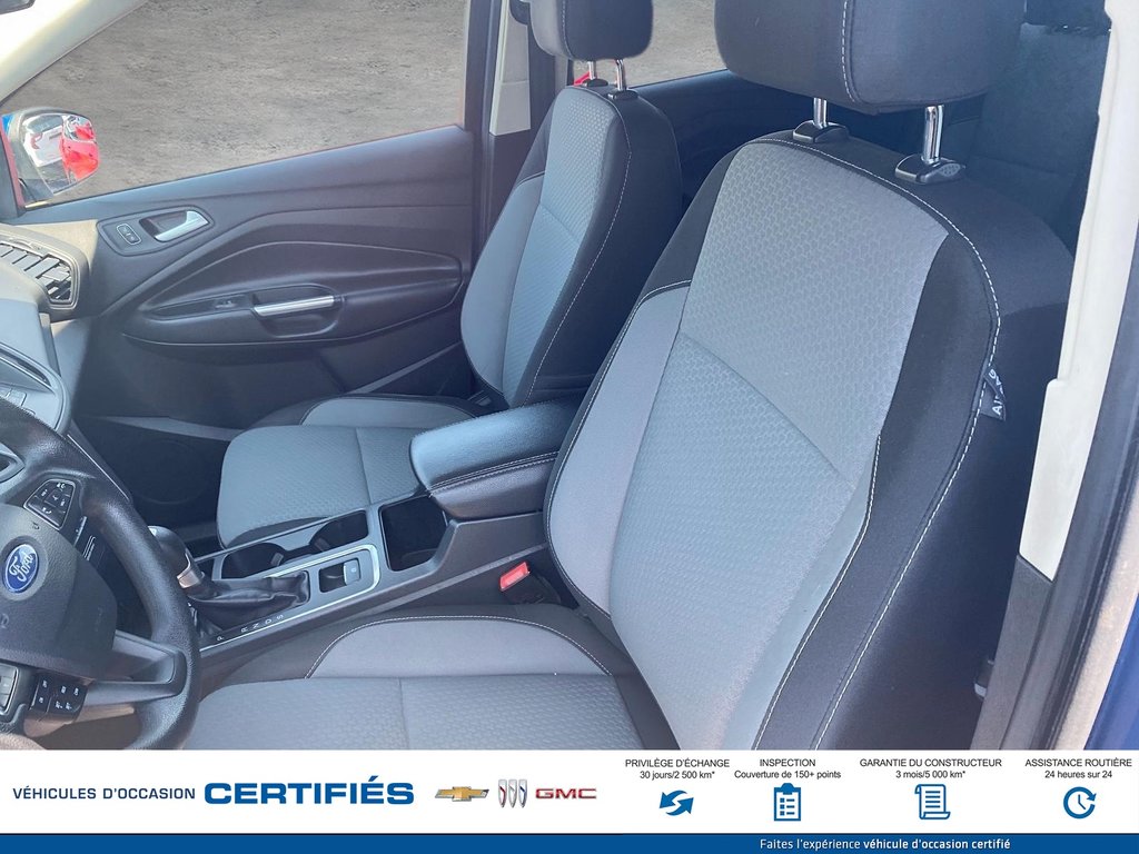 Ford Escape AWD SE 2017 à Alma, Québec - 10 - w1024h768px