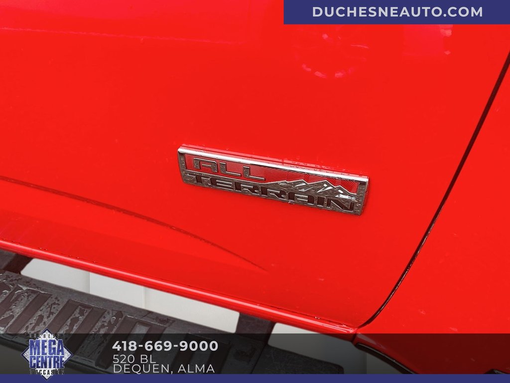 GMC Canyon 4WD Crew Cab SLE 2015 à Alma, Québec - 4 - w1024h768px