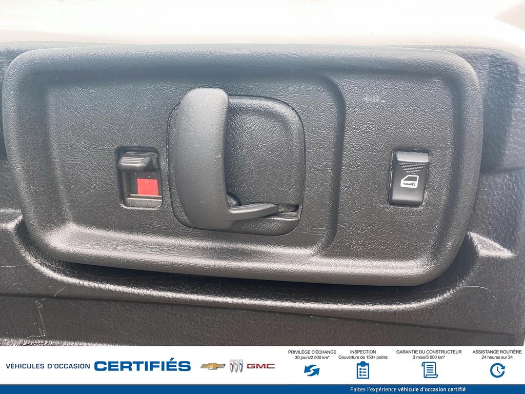 2023 GMC Savana Cargo 2500 in Alma, Quebec - 11 - w1024h768px