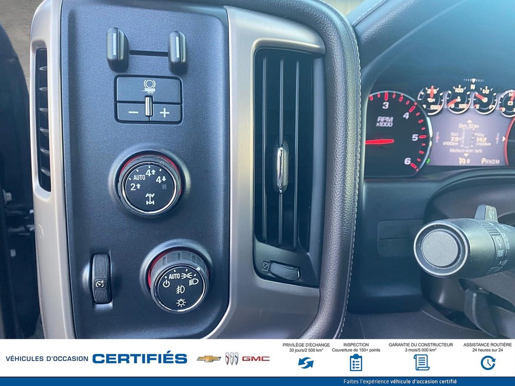 2016 GMC Sierra 1500 4WD CREW CAB 153 in Alma, Quebec - 16 - w1024h768px