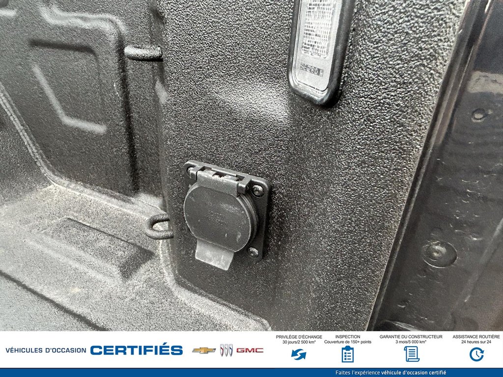 2024 GMC SIERRA 1500 4WD CREW CAB 157 ELEVATION in Alma, Quebec - 13 - w1024h768px
