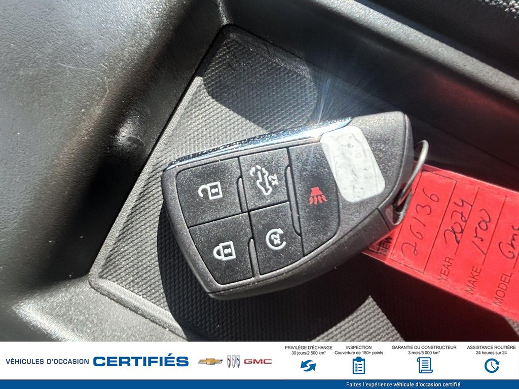 2024 GMC SIERRA 1500 ELEVATION CABINE EQUIPE in Alma, Quebec - 26 - w1024h768px