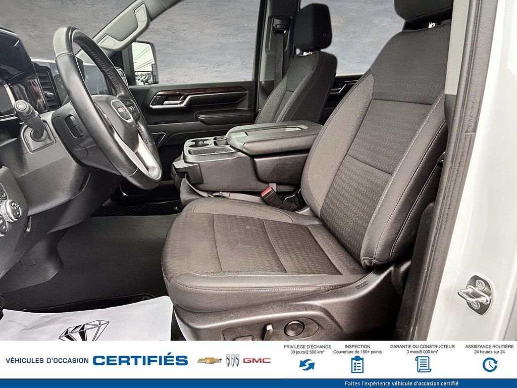 GMC Sierra 2500 HD 4WD Crew Cab LWB  2024 à Alma, Québec - 14 - w1024h768px