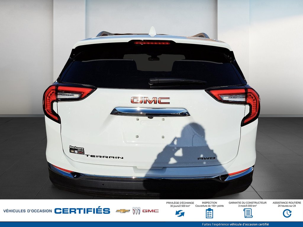 GMC Terrain AWD  2022 à Alma, Québec - 3 - w1024h768px