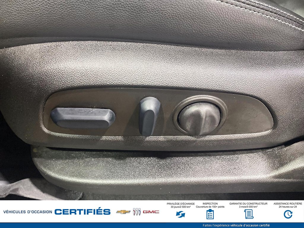 GMC Terrain AWD  2023 à Alma, Québec - 12 - w1024h768px