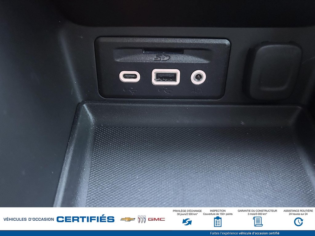 2024 GMC Terrain AWD SLT in Alma, Quebec - 17 - w1024h768px