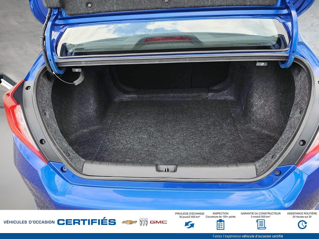 Honda Civic Touring 2020 à Alma, Québec - 9 - w1024h768px