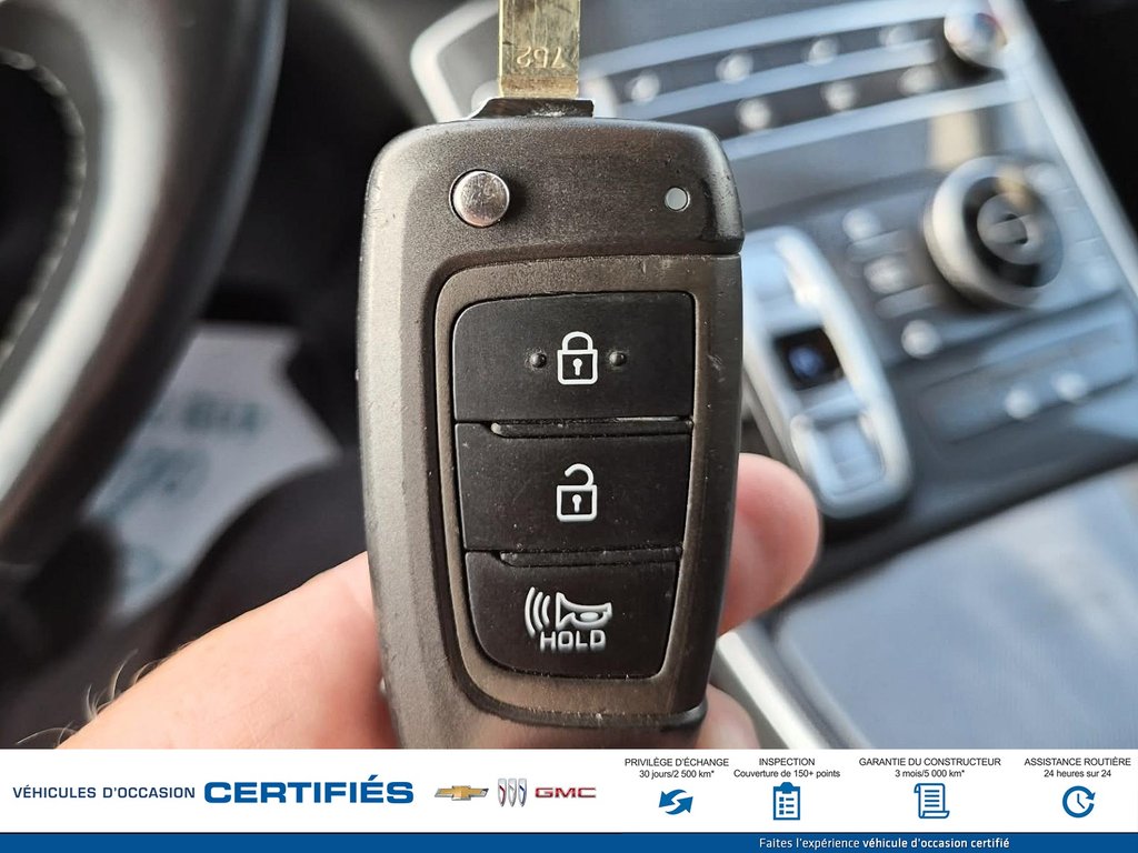 2021 Hyundai Santa Fe AWD in Alma, Quebec - 29 - w1024h768px