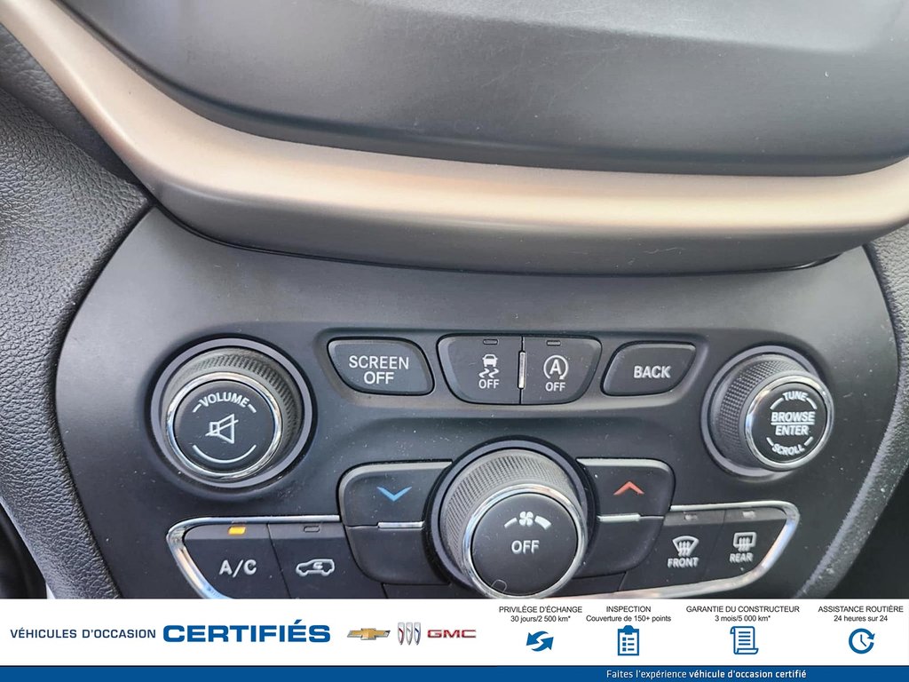 2017 Jeep Cherokee ALTITUDE in Alma, Quebec - 15 - w1024h768px