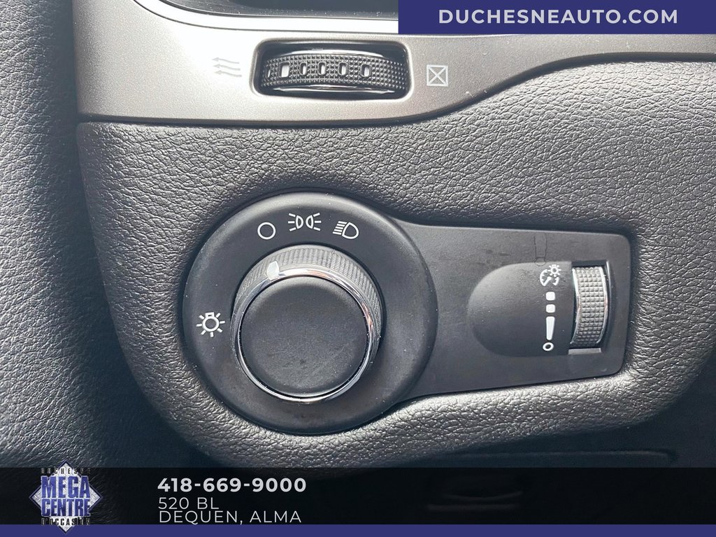 Jeep Cherokee  2019 à Alma, Québec - 17 - w1024h768px
