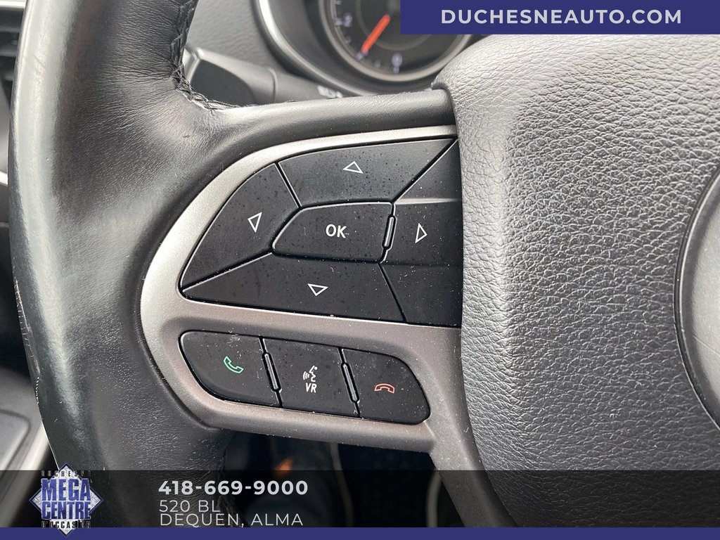 Jeep Cherokee  2019 à Alma, Québec - 14 - w1024h768px