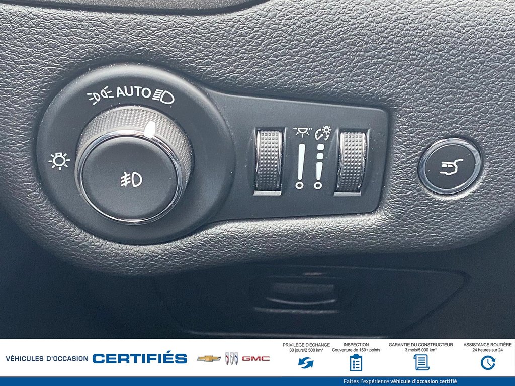 2023 Jeep CHEROKEE TRAILHAWK 4X4 in Alma, Quebec - 27 - w1024h768px